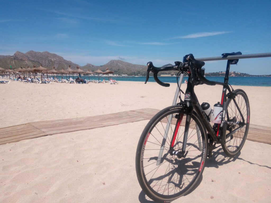 Road Cycling Holiday Guide | Road Cycling Holiday Guide | Road Cycling, Holiday Planning, Bike Guide road bike hire holiday