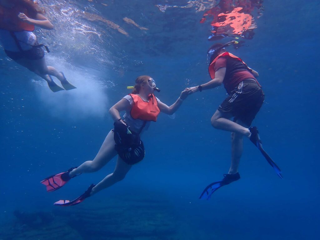 Scooter Snorkel - Snorkelling in Antigua | Scooter Snorkeling Antigua | Scooter Snorkeling Galleon Beach, Swim With Turtles Antigua