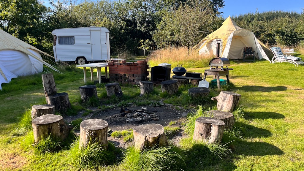 Glamping Brecon Beacon Wales | Belle Glamping | Glamping Brecon Beacons Wales