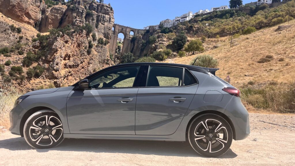 car-hire-rental-malaga-airport-23.jpg