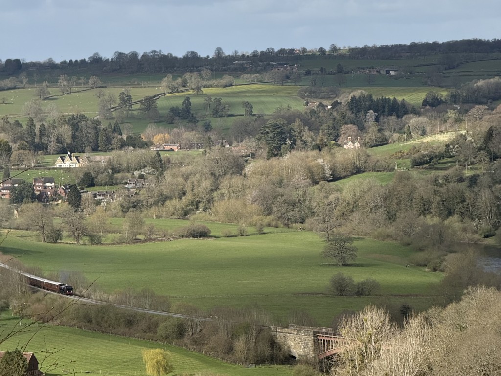 Severn Valley Walk: A 10km Circular Hike via Upper Arley | Severn Valley Circular Walk | 10km Circular Hike, Severn Valley walk from Upper Arley