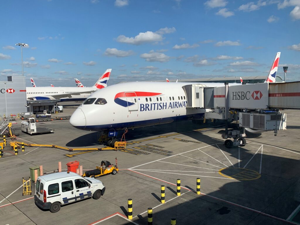 Your BA Amex Drops to 1.25 Avios on 7 October. Barclaycard Now Pays More. | Two British Airways Boeing 787 aircraft on stand at London Heathrow Terminal 5